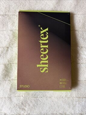 Sheertex Classic Sheer Rip Resist Tights in Black